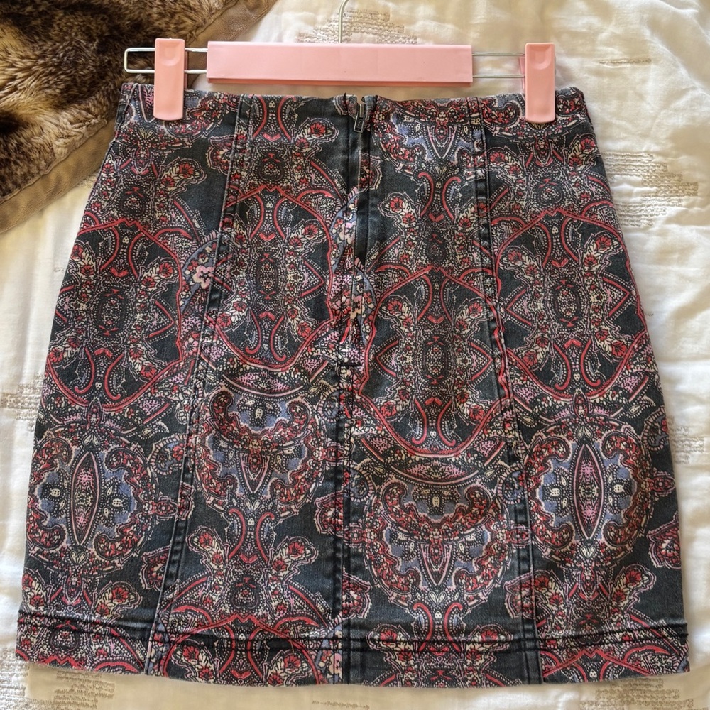 Free People Modern Femme Mini Skirt bundle size 4 - Picture 8 of 16